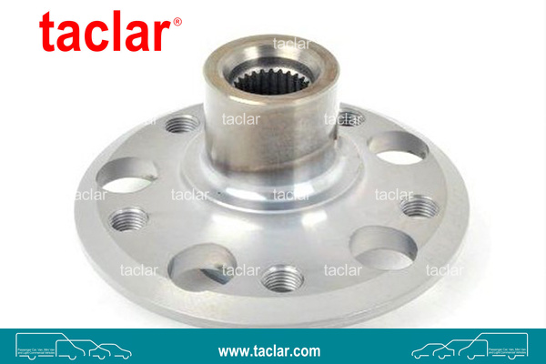 WHEEL HUB REAR