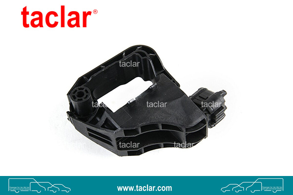 RADIATOR BRACKET LOWER