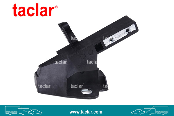 BUMPER BRACKET FRONT LEFT