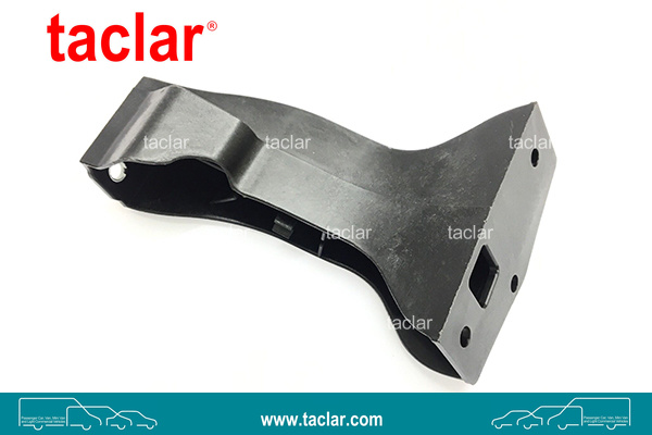 PANEL BRACKET RIGHT