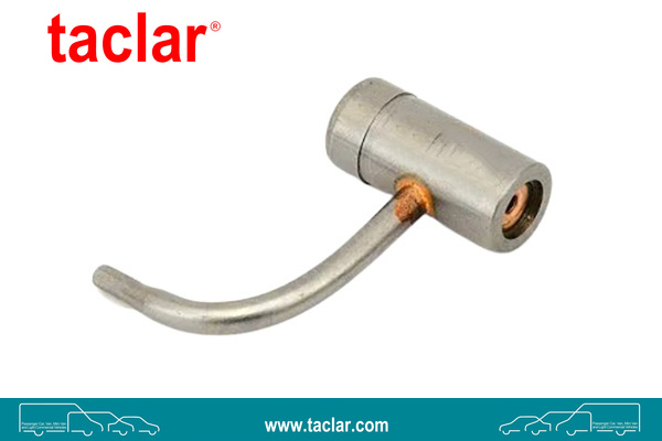 OIL NOZZLE