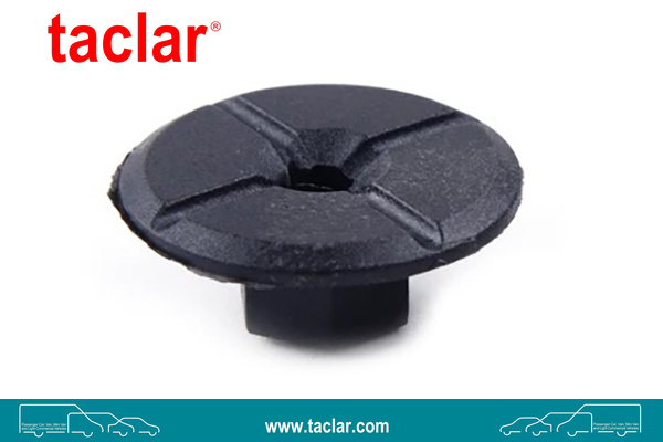 FENDER LINER NUT FRONT-REAR