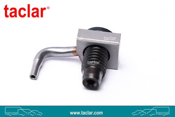 OIL NOZZLE